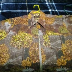 Collard shirt